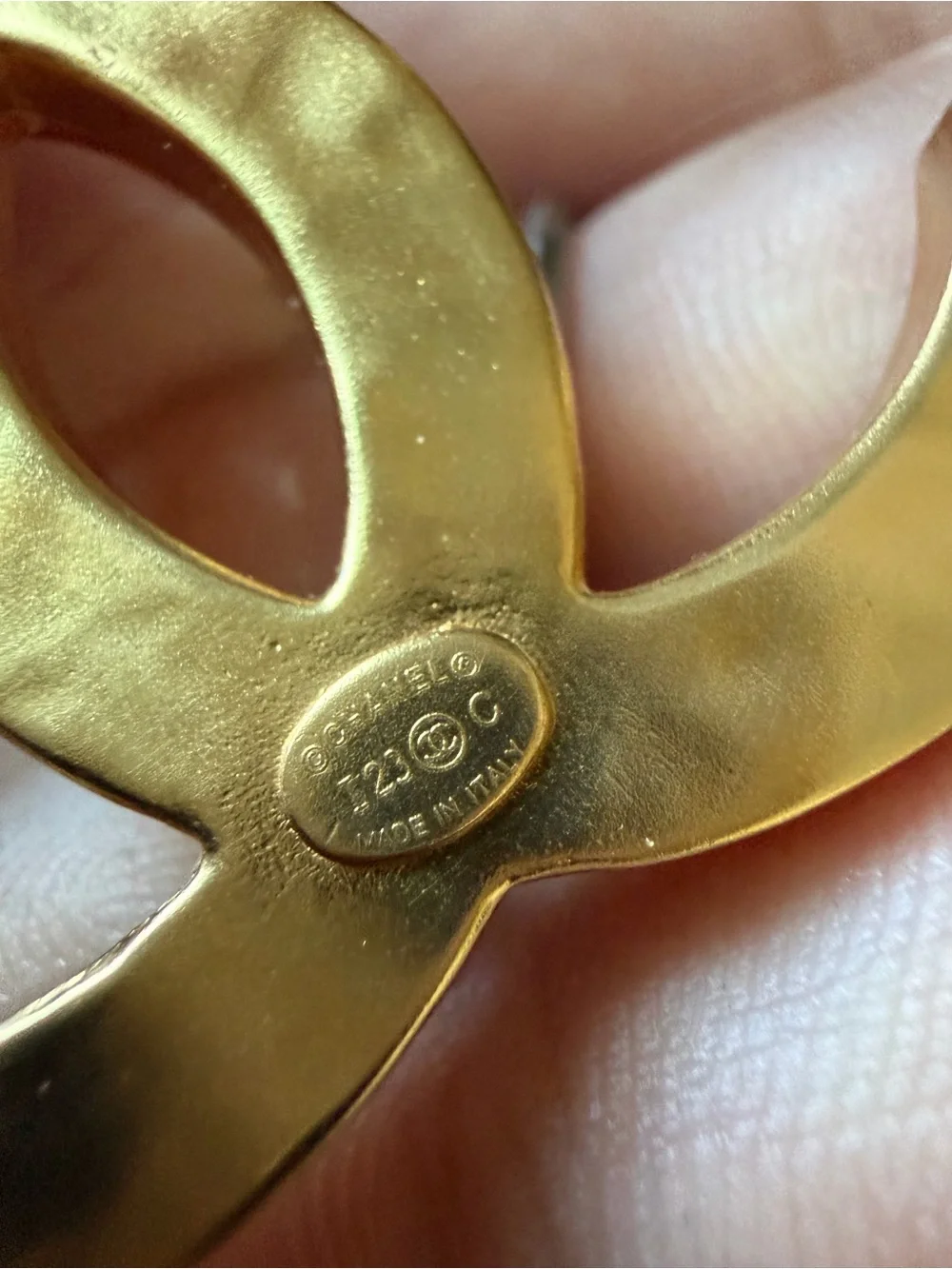 CHANEL Gold and Cream CC Logo Enamel Brooch